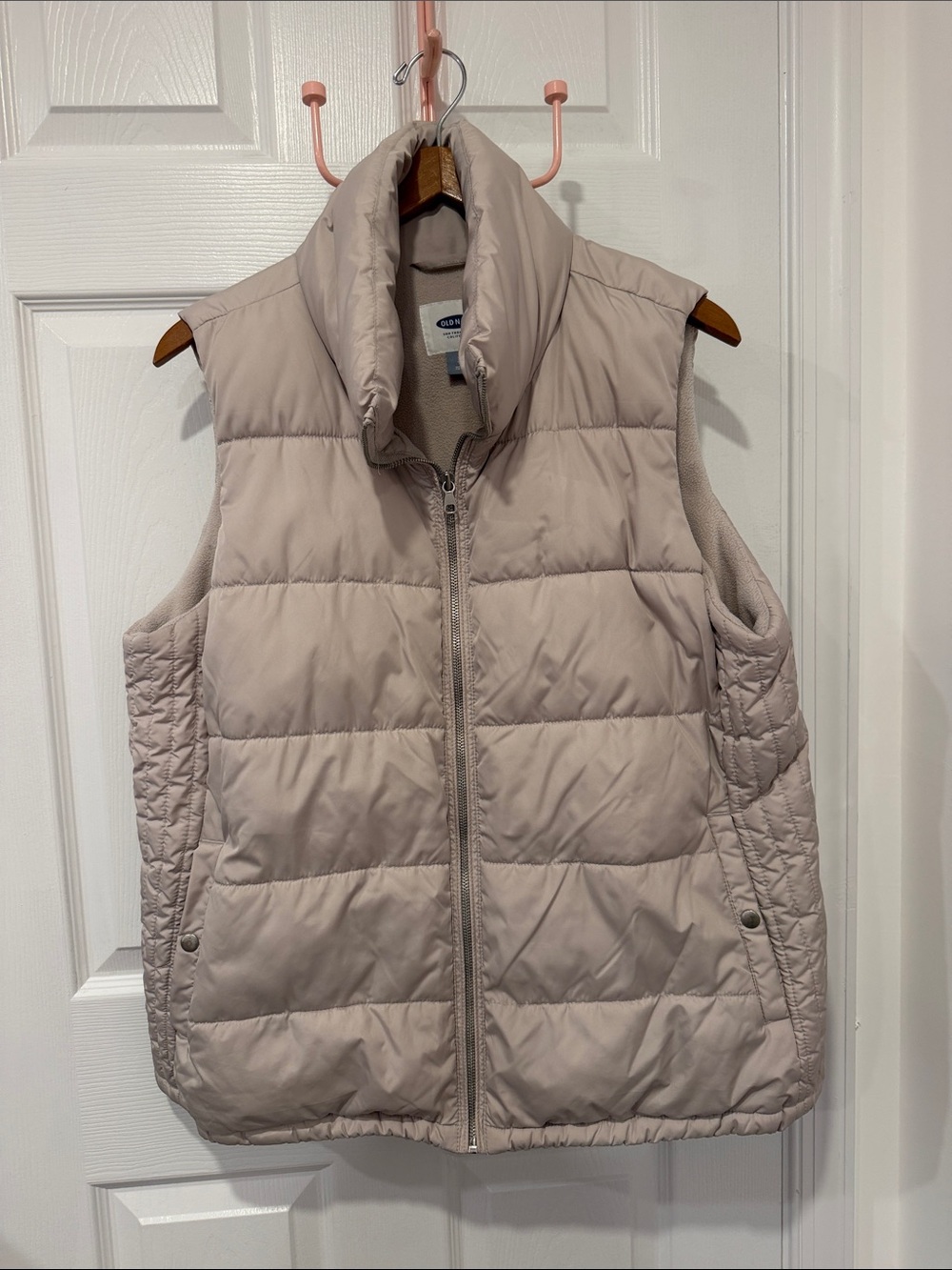 Old Navy Cream Beige Puffer Vest Gilet